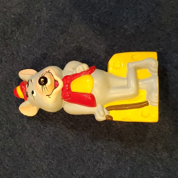 Vintage chicken cheese piggy bank - Picture 1 of 4